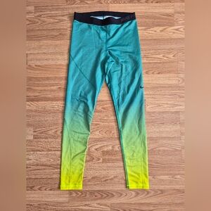 Nike Pro Hyperwarm Women's Green Leggings